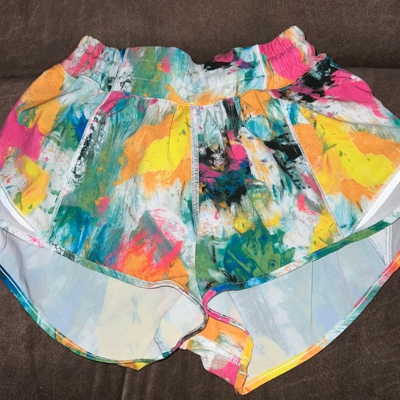 lululemon athletica Pants - Hotty hot low rise 2.5”